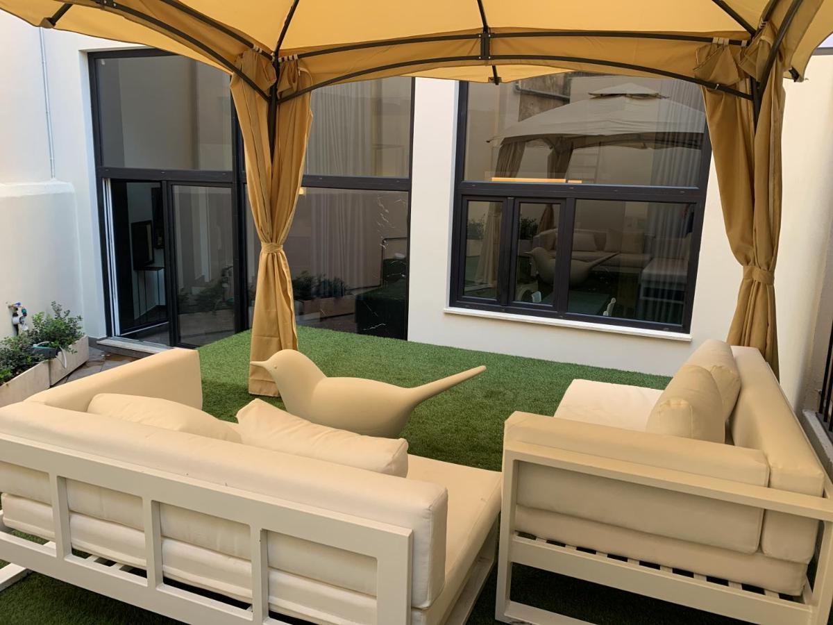 Neko Boutique Hotel Cagliari Esterno foto