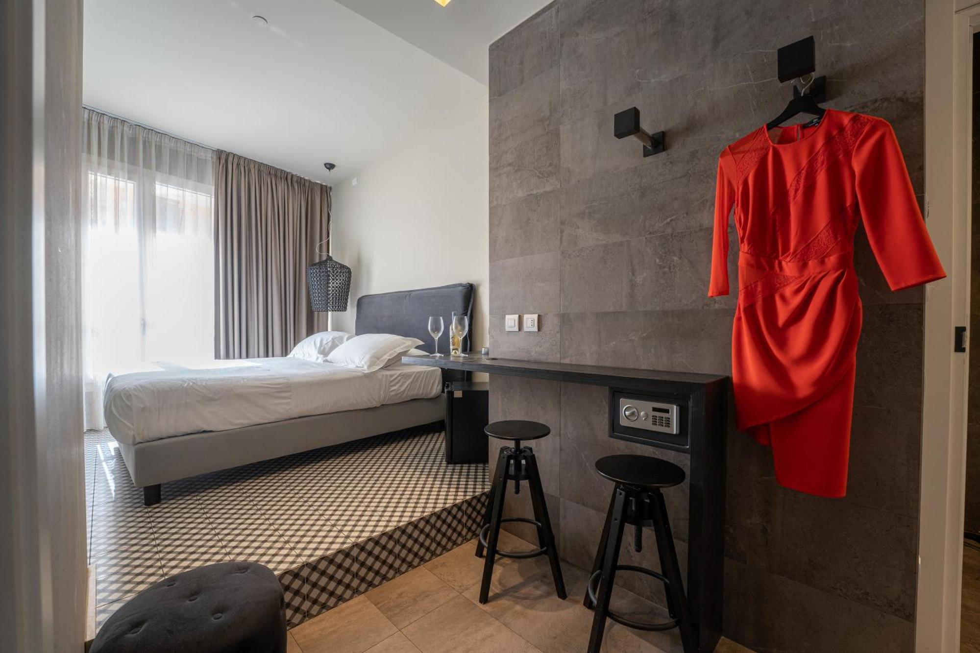 Neko Boutique Hotel Cagliari Esterno foto