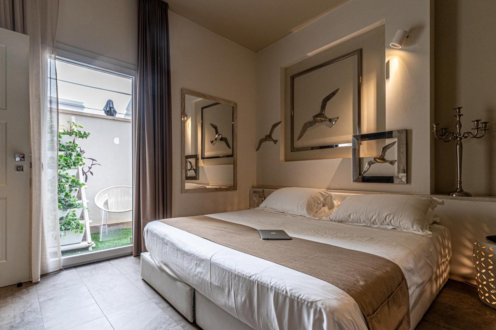 Neko Boutique Hotel Cagliari Esterno foto